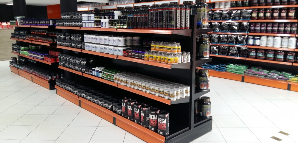 Grand Shape Suplementos e Acessórios de Brusque, abriu sua nova loja, e a Tubomar realizou junto com a equipe da Grand Shape o projeto ideal para a sua nova loja, gôndolas com acabamento de altíssima qualidade.